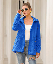 Load image into Gallery viewer, Waist Hooded Outdoor Climbing Rain Jacket For Women
