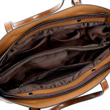 Load image into Gallery viewer, Ölwachs Ledertasche