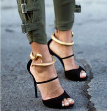 Load image into Gallery viewer, Fitted Cuff Harem Pants With Buckles