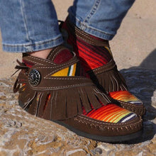 Load image into Gallery viewer, Cowgirl Leather Moccasins