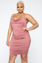 Load image into Gallery viewer, plus-size
