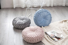 Load image into Gallery viewer, 【50% OFF NOW】Velvet Handmade Pumpkin Wheel Pillow Cushion
