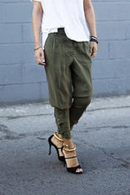 Load image into Gallery viewer, Fitted Cuff Harem Pants With Buckles

