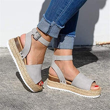 Load image into Gallery viewer, Women Platform Plus Size Sandals
