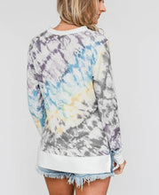 Load image into Gallery viewer, Gradient color printing round neck long-sleeved t-shirt female models

