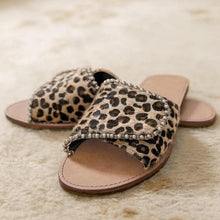 Load image into Gallery viewer, New leopard sandals
