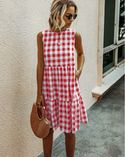 Load image into Gallery viewer, Summer sleeveless plaid casual loose pocket pullover dress
