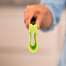 Load image into Gallery viewer, BREEZYLIVE 2 in 1 Non-stick Kitchen Spatula Tong for Cooking BBQ
