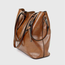 Load image into Gallery viewer, Ölwachs Ledertasche
