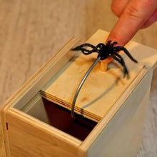 Load image into Gallery viewer, 45% OFF NOW-Prank Spider Scare Box

