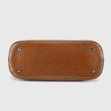 Load image into Gallery viewer, Ölwachs Ledertasche
