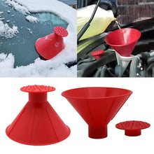 Load image into Gallery viewer, Christmas promotion-MAGICAL CAR ICE SCRAPER
